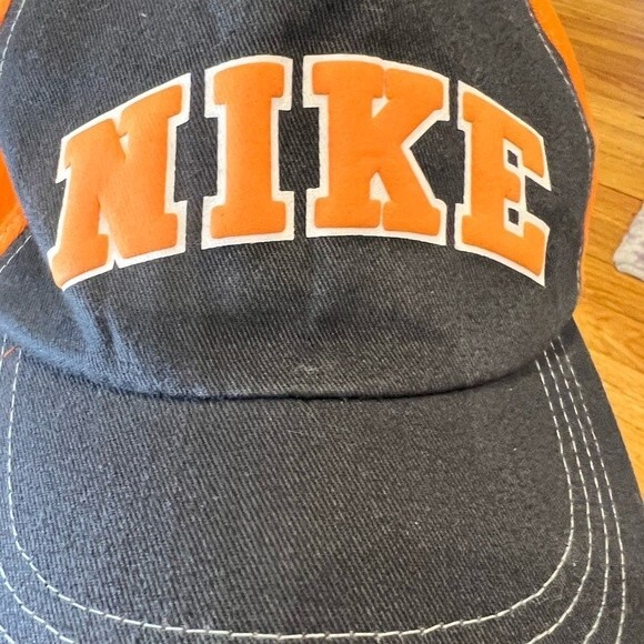 Nike Youth Child 5-9 years old Grey and Orange Ball Cap Hat Adjustable - Picture 3 of 8
